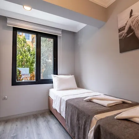 Select Cunda - Sea View With Garden 2 Bedroom At Cunda Island Daire *