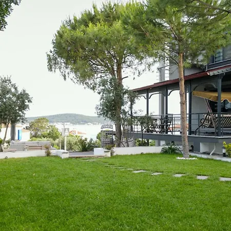Select Cunda - Sea View With Garden 2 Bedroom At Cunda Island Daire