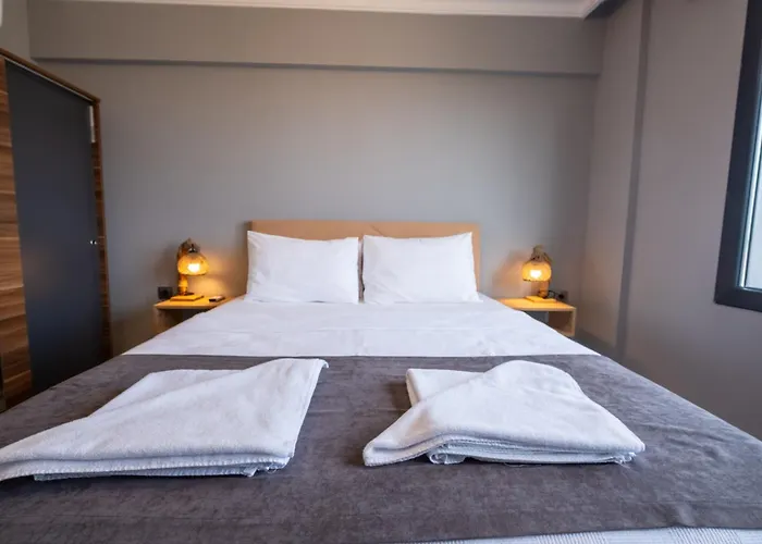 Select Cunda - Sea View With Garden 2 Bedroom At Cunda Island *