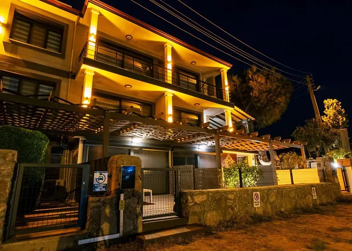 Apartamento Select Cunda - Sea View With Garden 2 Bedroom At Cunda Island *